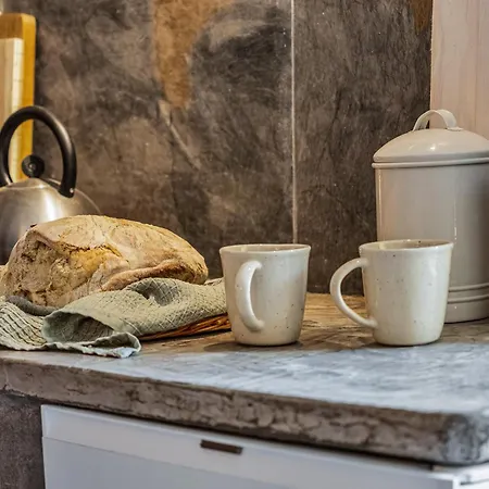 Apple Tree House Санта-Крус