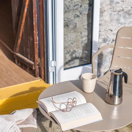 Apple Tree House Chalet Santa Cruz (Madeira)