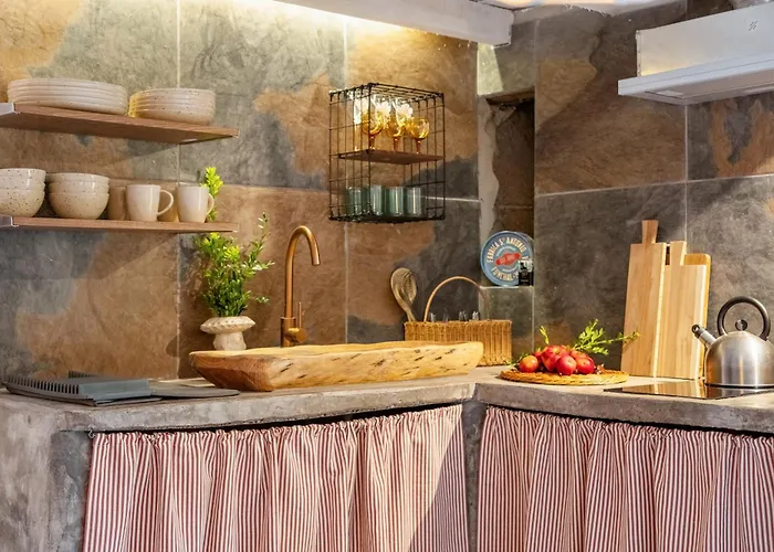 Apple Tree House Chalet