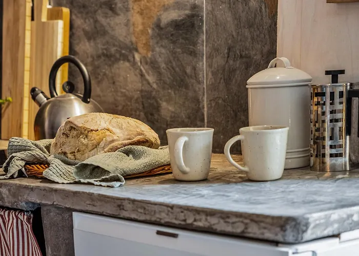 Apple Tree House Santa Cruz (Madeira)