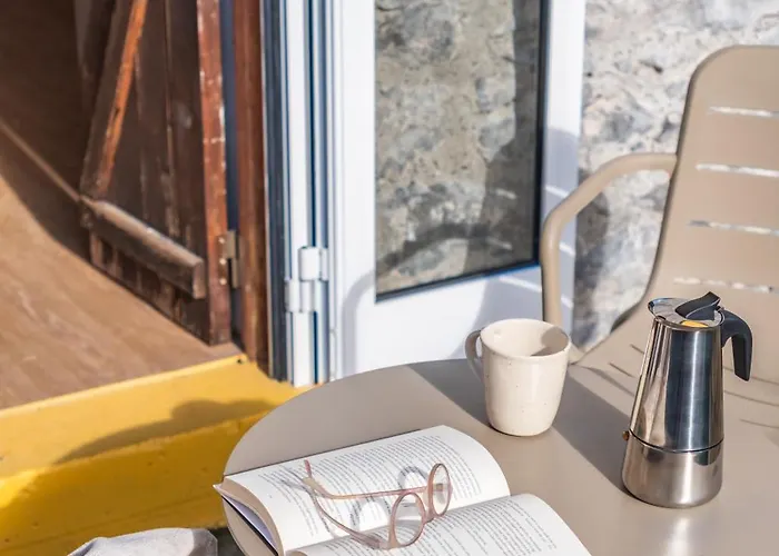 Apple Tree House Alpstuga Santa Cruz (Madeira)